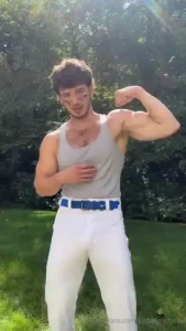 Cum with me in vip it s free rn click here joshbigosh