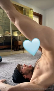 Wanna watch me give myself a facial