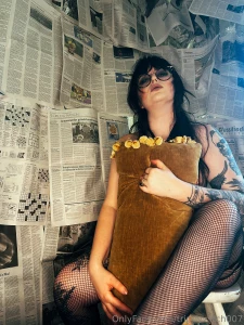 I touch the fuck out of myself when i imagine your cock in my mouth