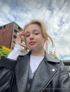 18 year old camilla_little is special tender and innocent will you part 17