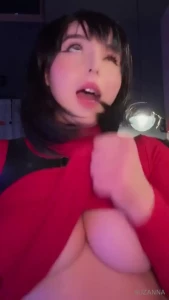 I ve been thinking about doing a cosplay with a bob hairstyle for a