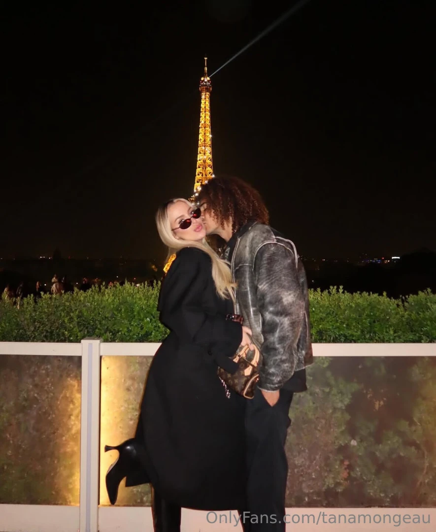 Are u happy to be in paris weeee 