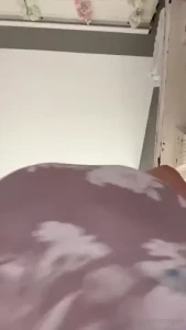 I jiggle and wiggle just for you 3