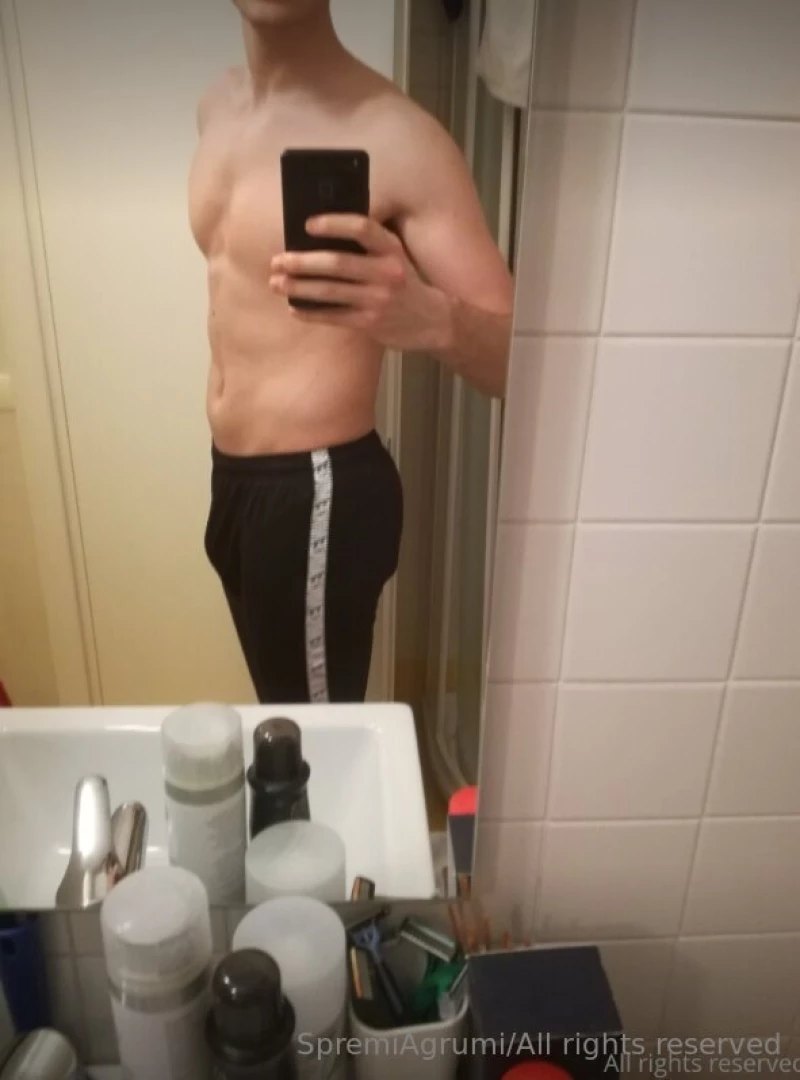 Haven t made some simple after-gym photos for yeears nothing spicy part 1 