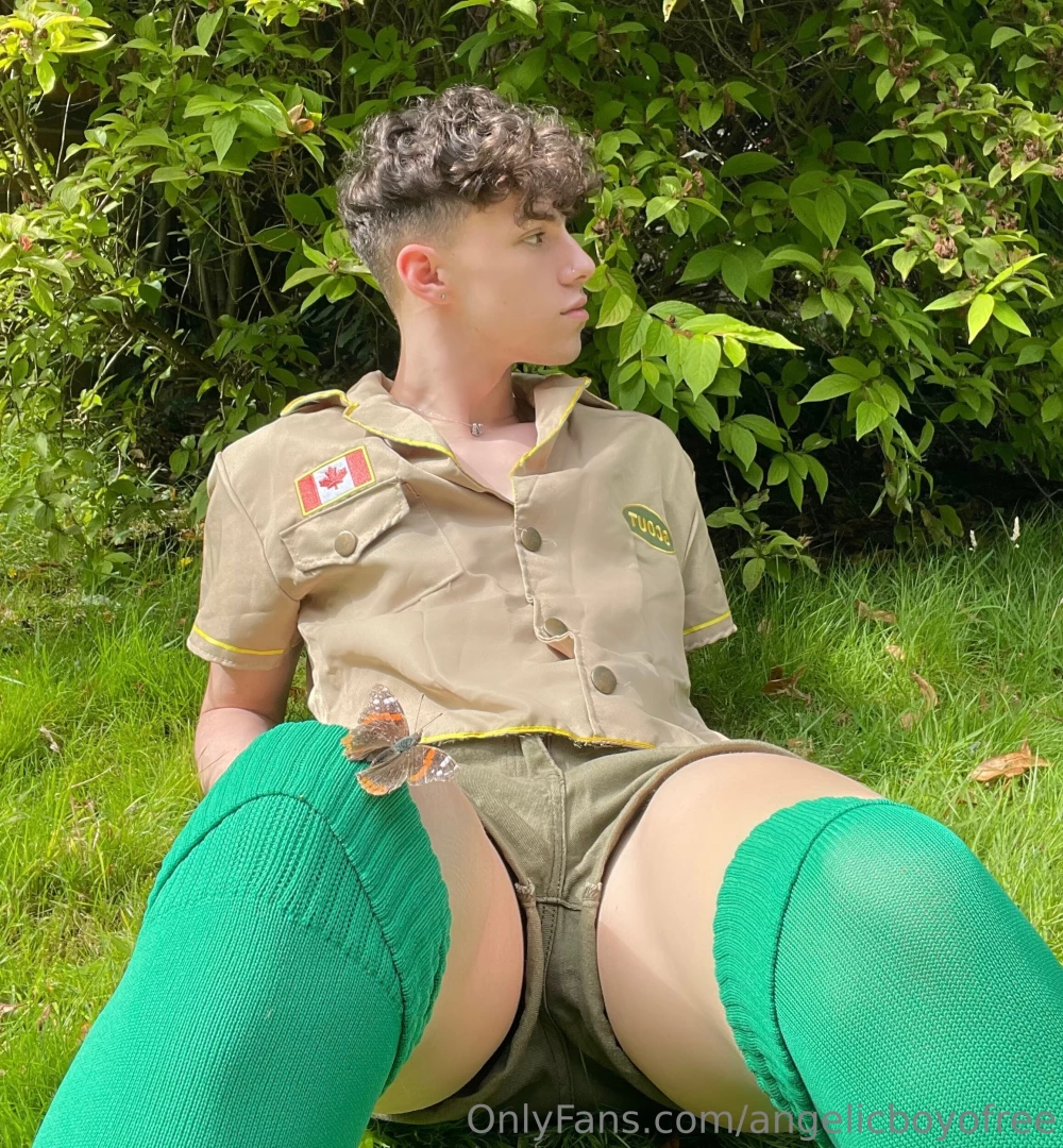 Looking to earn some badges please sir part 4 