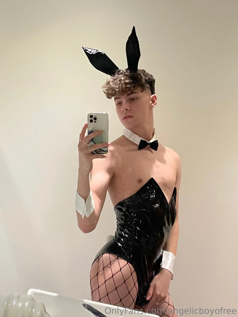 Can i be your personal playboy bunny 