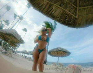 Tell me ur dirtiest fetishes on dm to make u the best custom video part 3