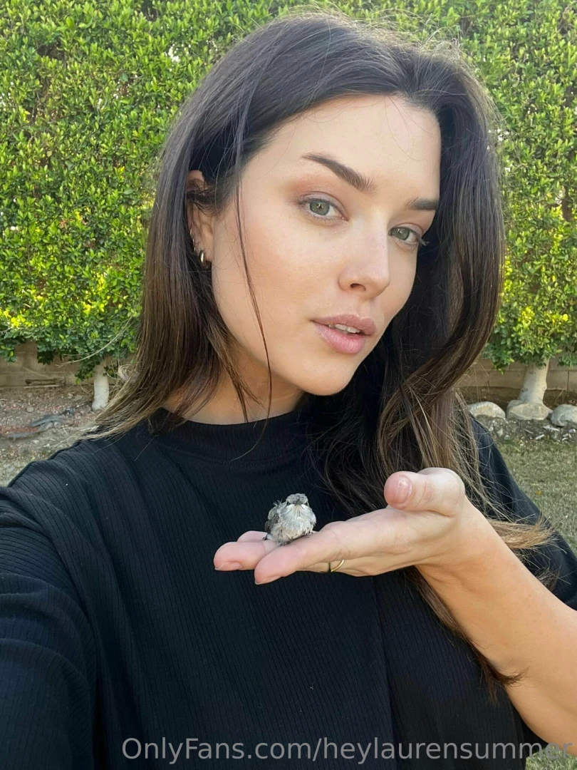 Channeling my inner snow white this holiday season part 1 