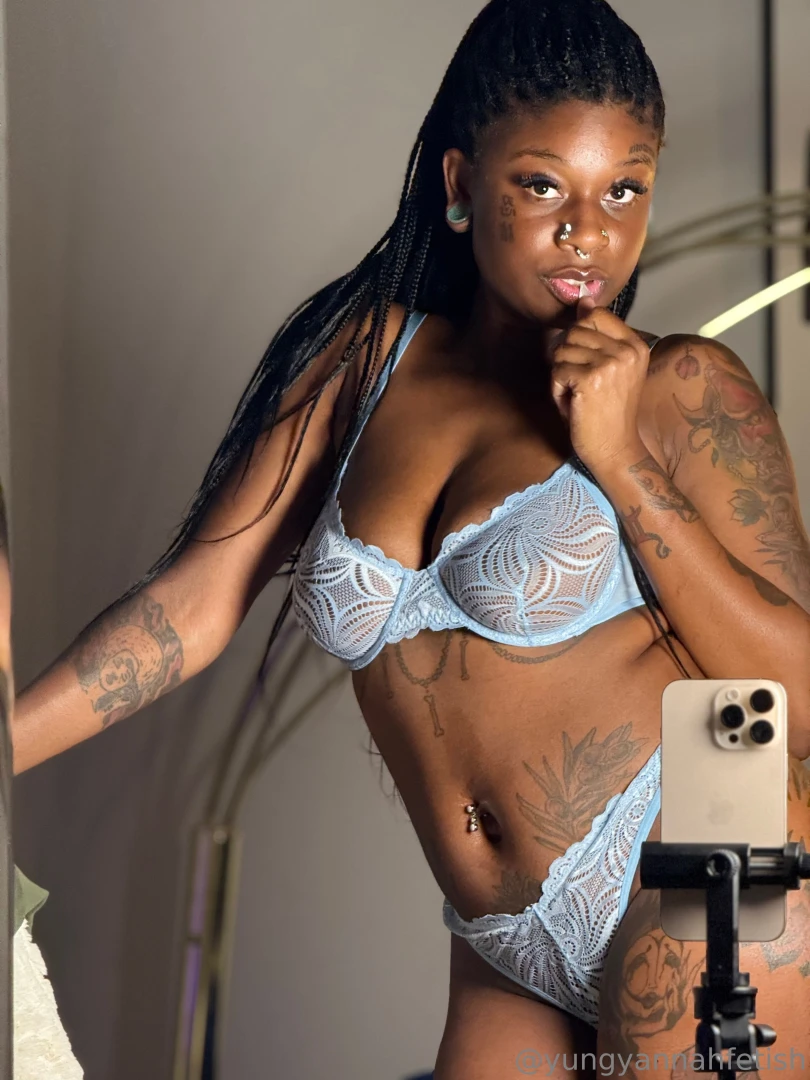 Buy 3 vids if u wanna smash 