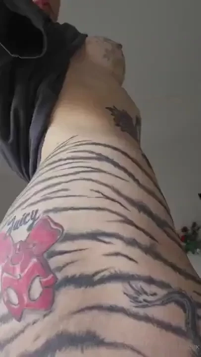 Who else is horny gonna be fucking my ass again later today and i can part 3 