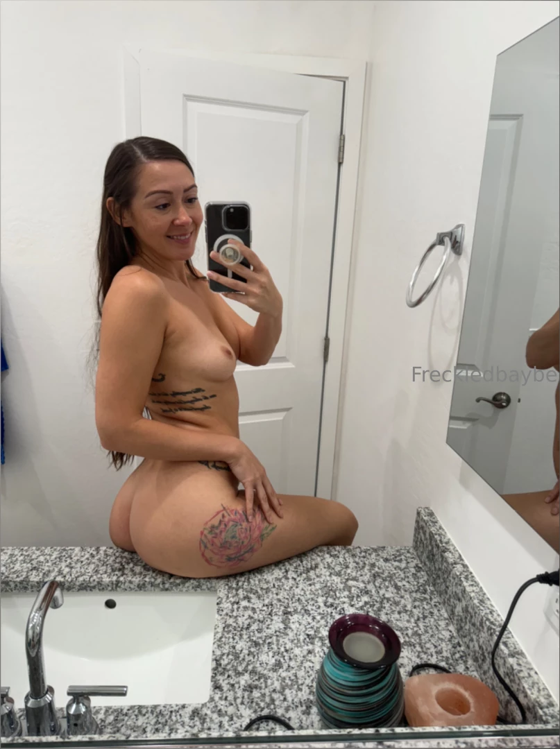 I really enjoy spending my days naked 