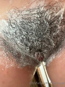 Getting rid of hairy pussy say bye bye part 1