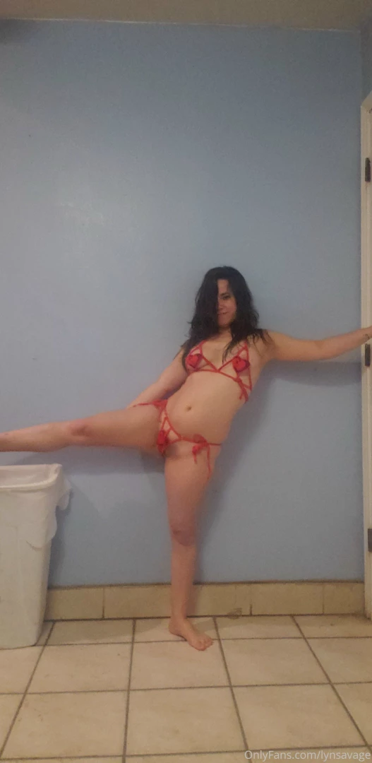 Giving you a early valentines gift love you nd appreciate you guys for part 3 