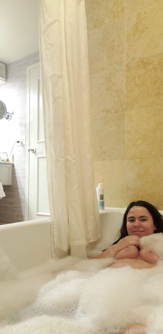 Im leaving vegas going home today later since it s morning already part 3 