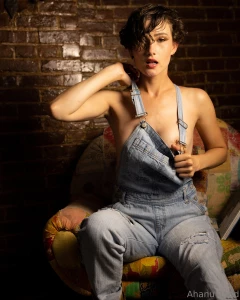 If you saw me at the bar would you buy me a drink part 2