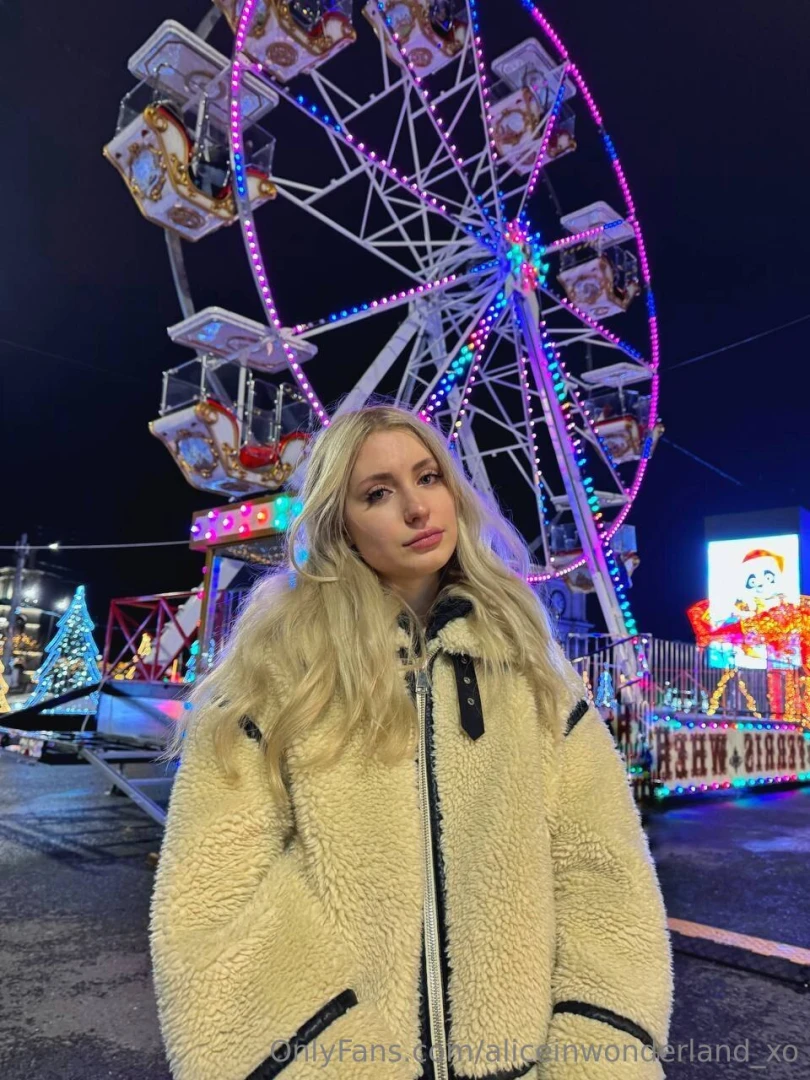 Look how happy i am here we went to an amusement park part 1 