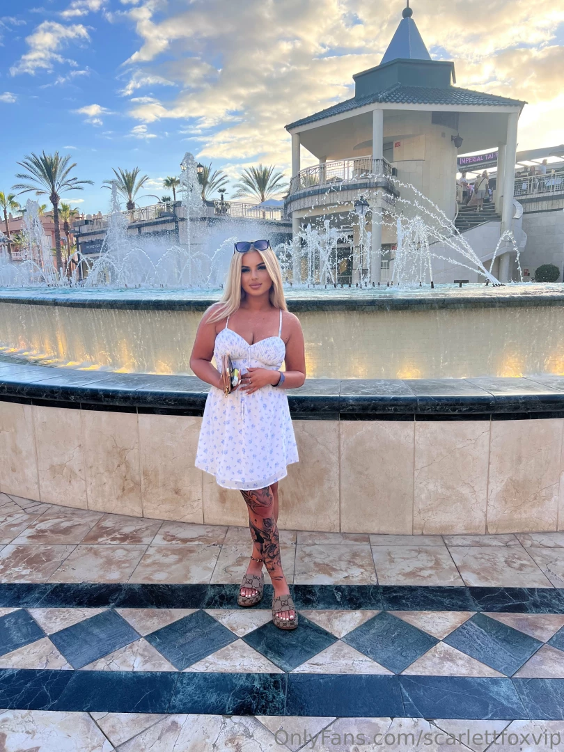 Do you like me in a sun dress 