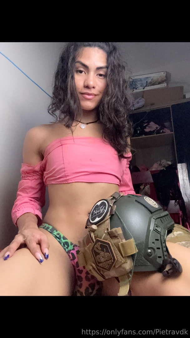 How about a beautiful secret agent 23 sexy military photos for 20 