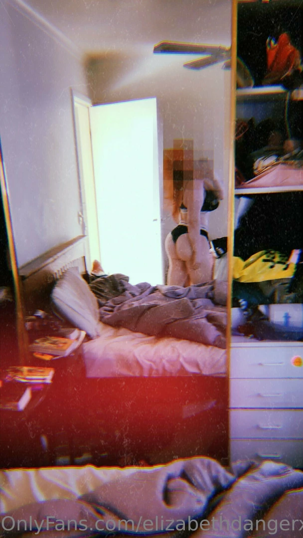 Forgive the blur i had wild double chin happening lol thanks everyone 