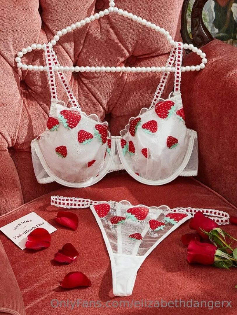 Lingerie shopping which should i buy part 1 