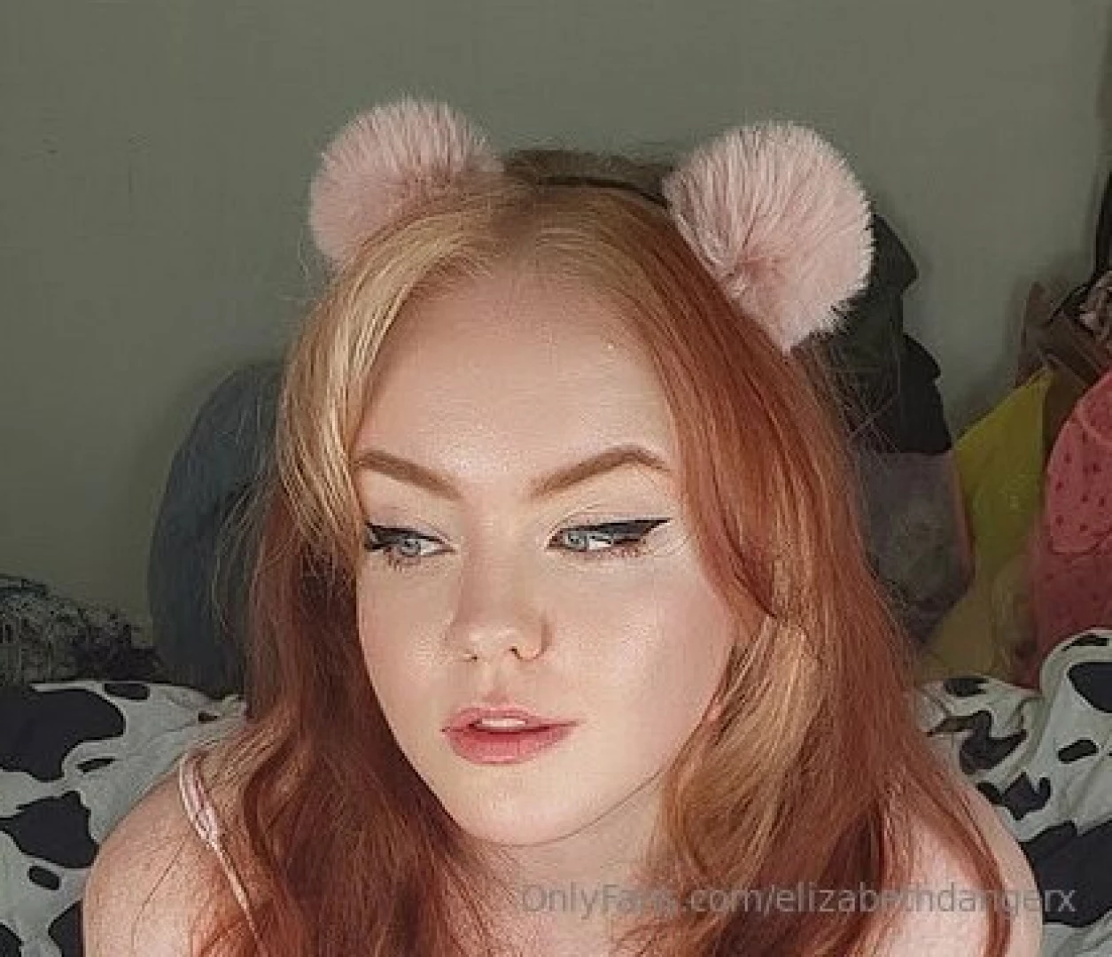 I look so cute in the new set 3 part 1 