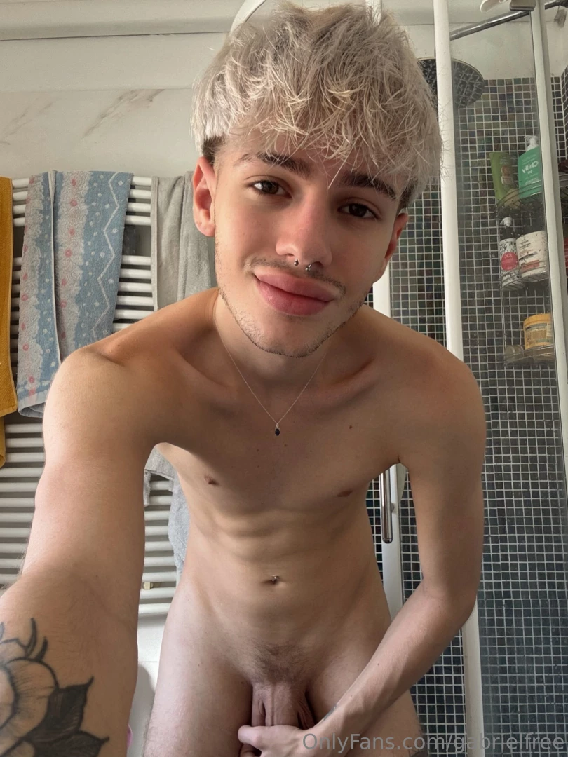 Thinking to going in the shower but i don t like doing it alone 