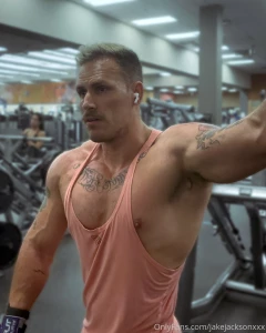 Access to my edited pics before i post them coming your way