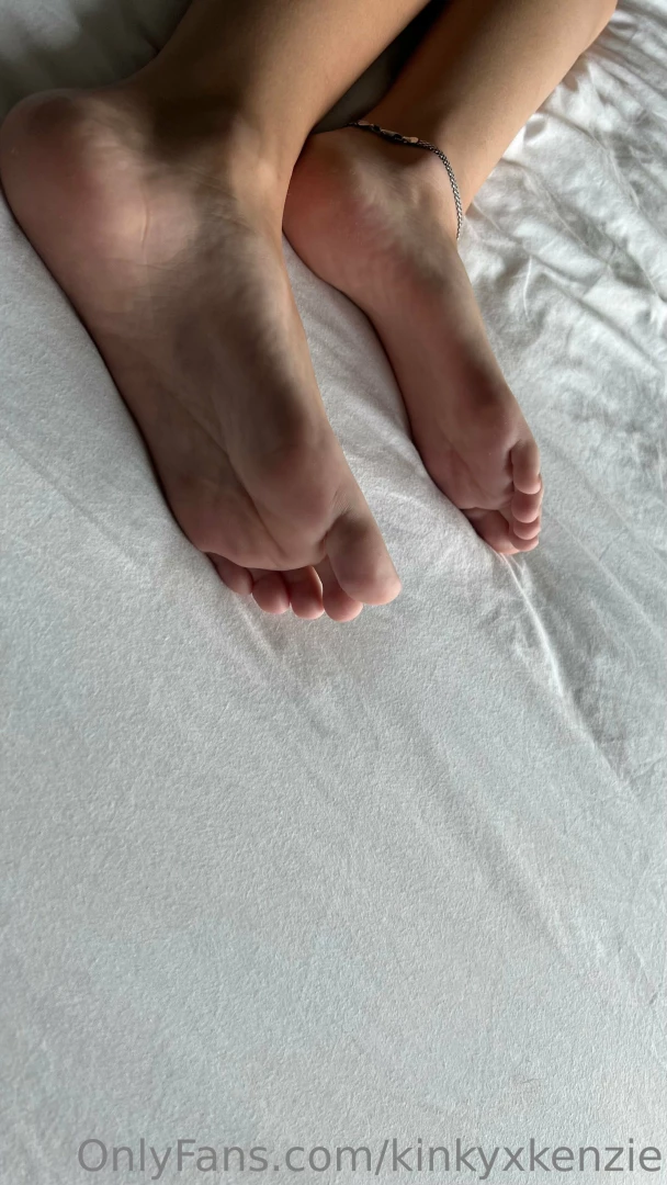 Free foot bundle my cute little feet relaxing on the bed at the hotel part 5 