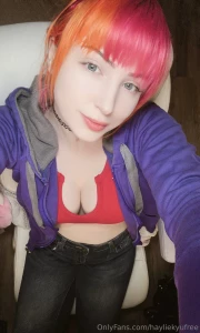 Mornin- i m live on twitch rn unlock dis amp find the code word to go