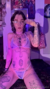 I m feeling super needy tonight so i ll need all of your attention