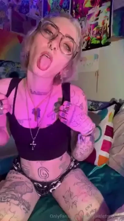 Prettylittlefreak13 part 68 