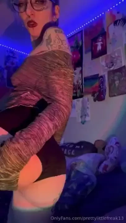 Prettylittlefreak13 part 131 