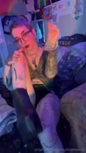 A sexy little tease always showing off