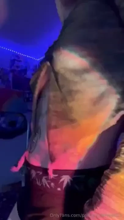 Mmmm my body looks so delicious til if you agree baby 