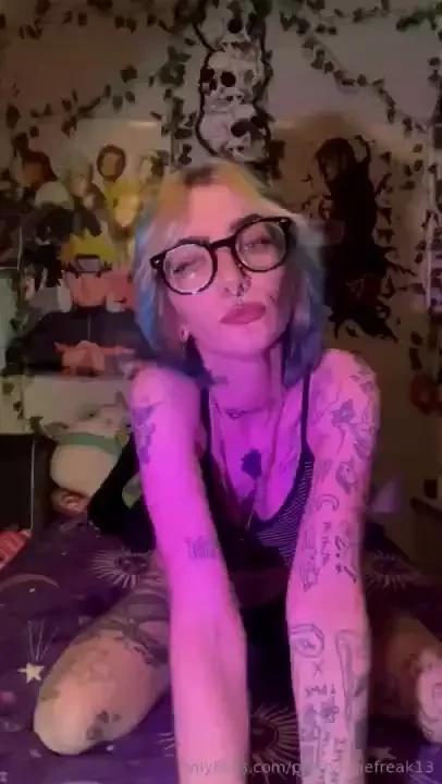 I ll be your toy 