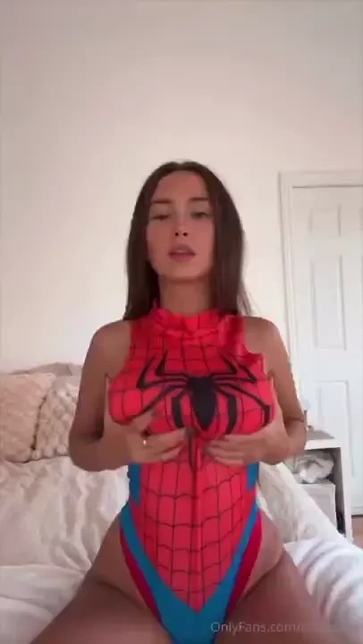 Cece s halloweek how it works new cosplay in your dms everyday untill 