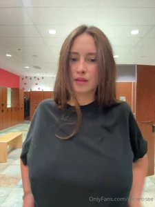 Titty tuesday treat in your dms