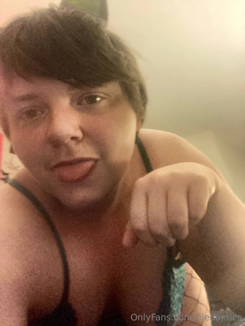 Sry for the inactivity have some casual pics lt 3 part 1 