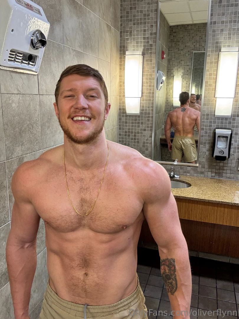 Guess what i m thinking in this pic 