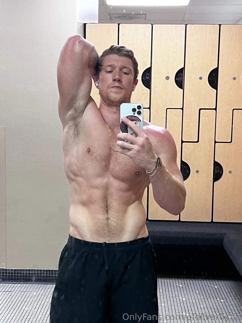 Fucking love where i m at right now with my body 