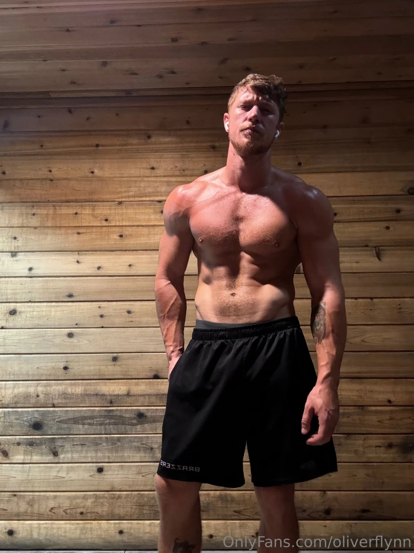 Steaming things up in the sauna who wants to join me for a little heat 