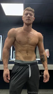 Putting in the work and seeing the results ready to flex for you who s