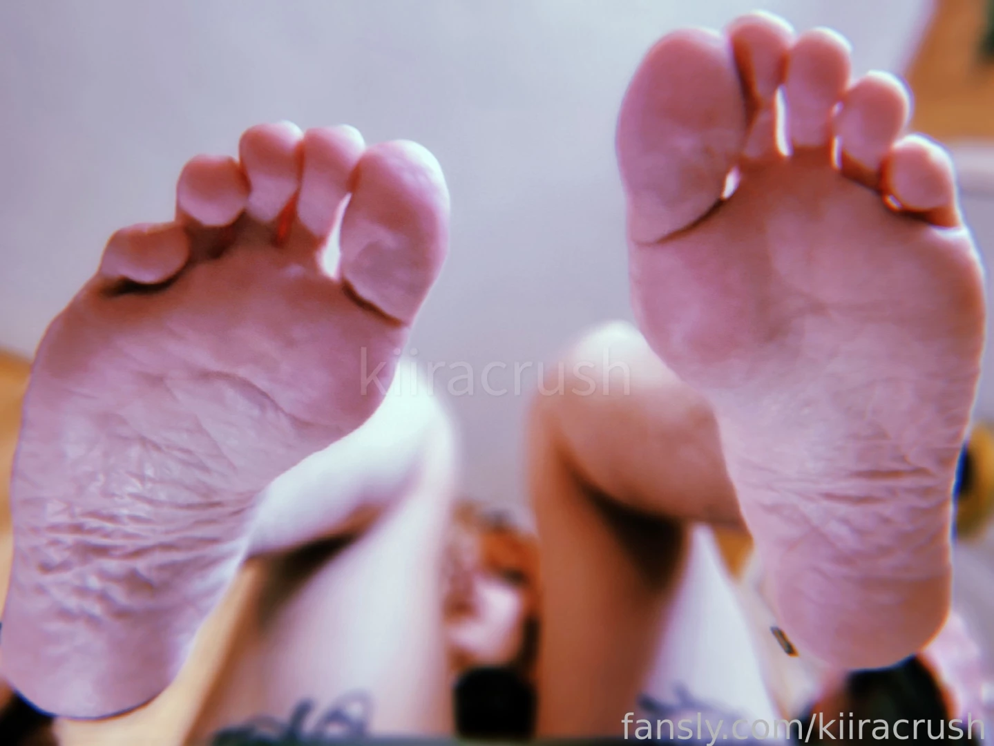 I know all u ve ever dreamed of is licking the sweat from my smelly part 1 