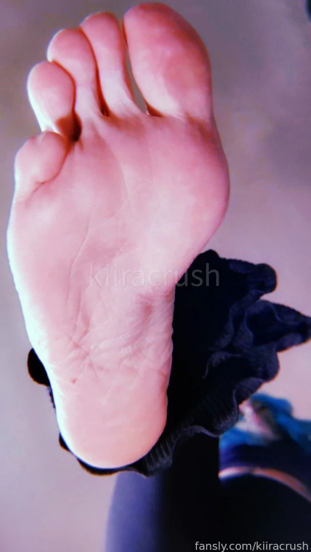 Pov u highly underestimated how fast ur puny legs can run and get 