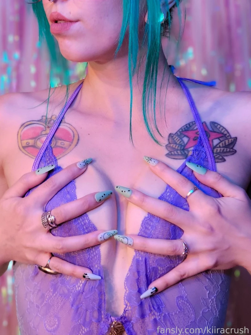 This bodysuit makes me feel so pretty booty ass pawg boobs titties part 4 