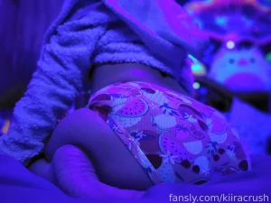 Fruity booty booty pawg ass backshot thighs lewd nude tease part 1