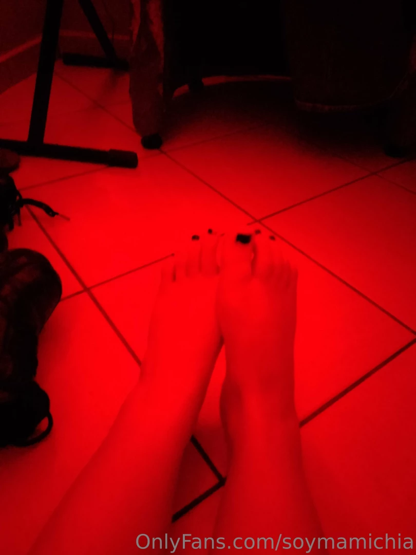 Chiss che cosa avr mai fatto a luci rosse mando in chat video molto 