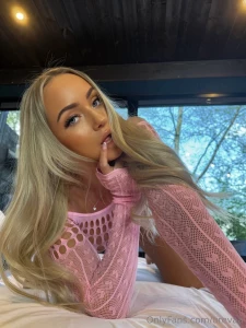 Just made some new content who wants to see it