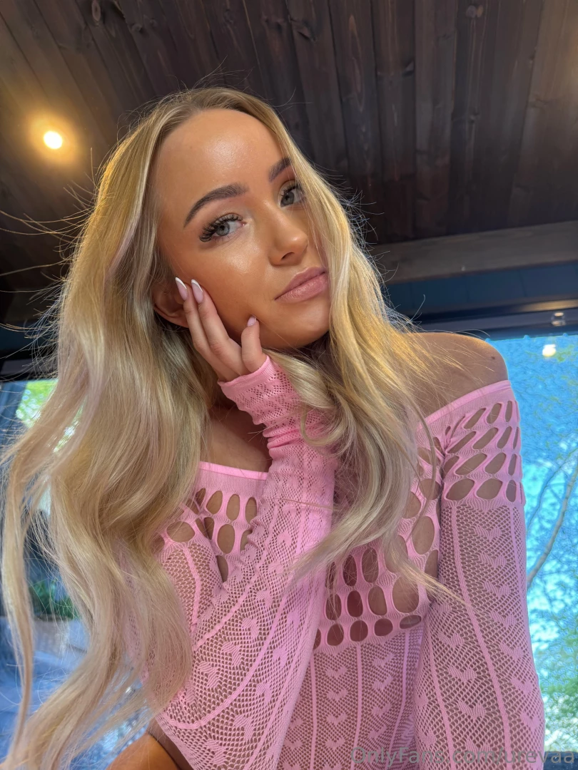 Is pink my colour part 5 