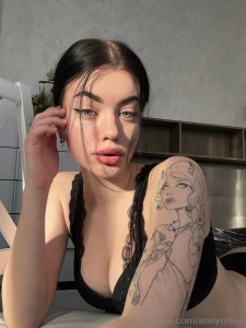 Top 3 random facts about me bc why not 3 i feel like u should know me part 1